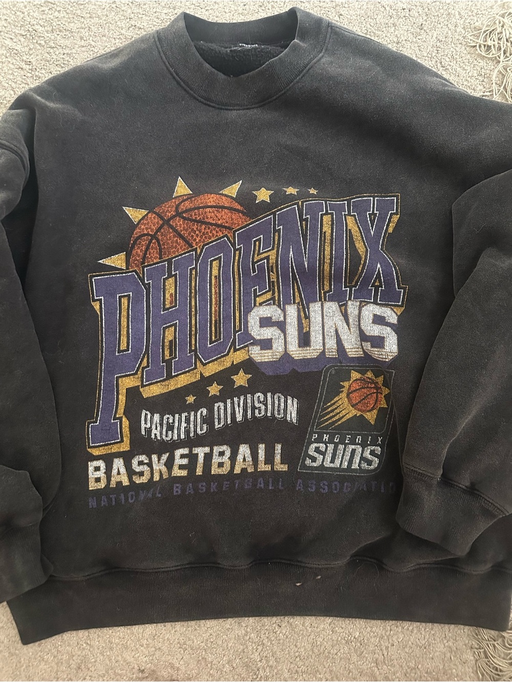 Abercrombie & Fitch Men’s Phoenix Suns Graphic Crew Sweatshirt